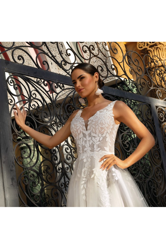 Wedding dress Lilly