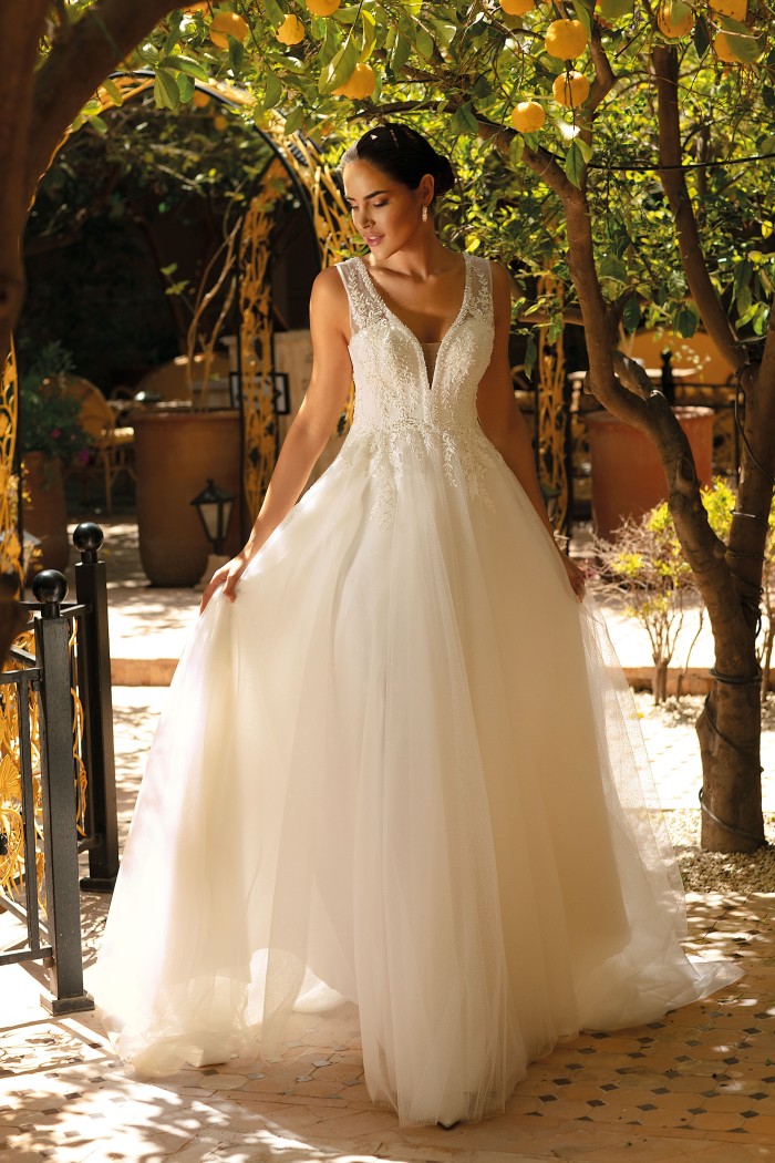 Hochzeitskleid Orchidea