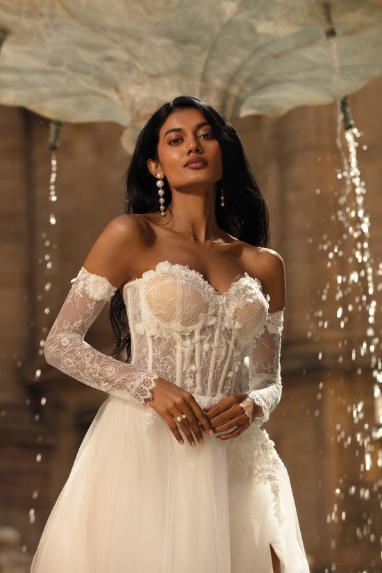 Wedding dress Pandora
