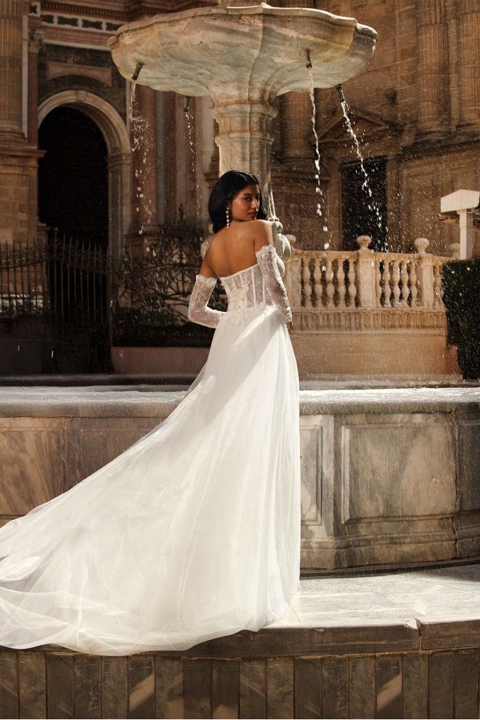 Wedding dress Pandora